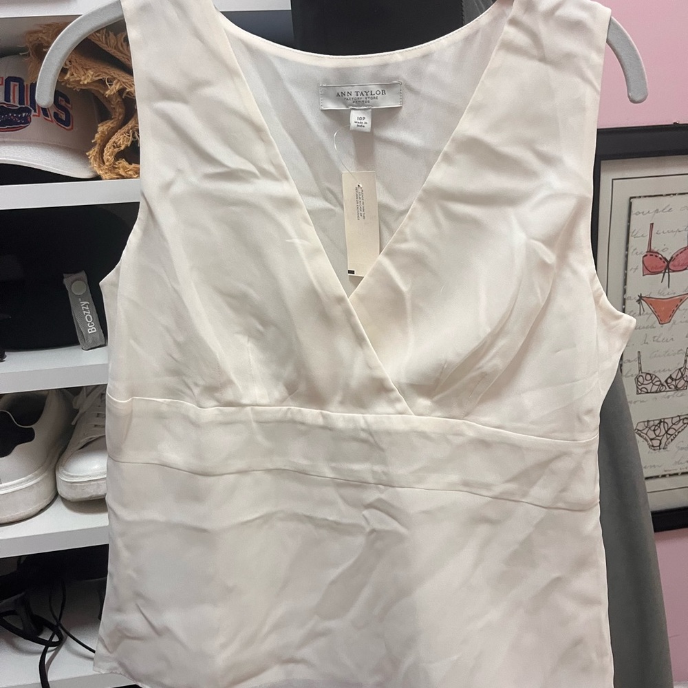 Ann Taylor Women's Ivory V-Neck Blouse